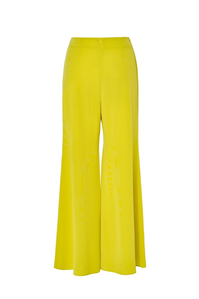 Pantalón capri campana